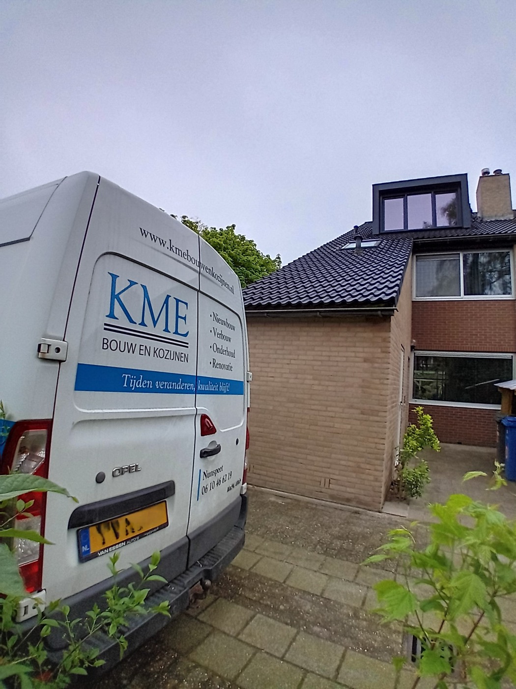 Nieuw geplaatste kunststof kozijnen